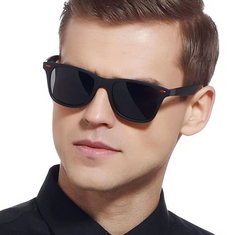 Classic style sunglasses